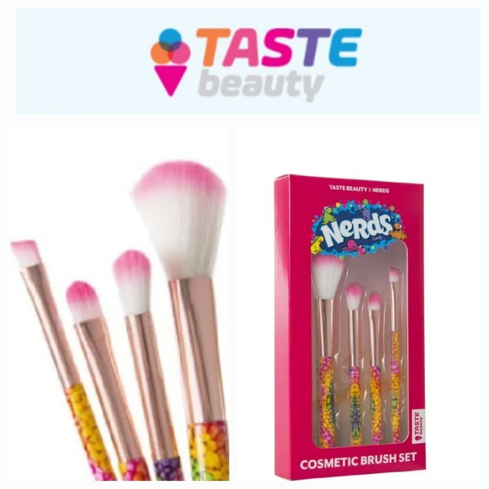 Taste Beauty Nerds Cosmetic Brush Set